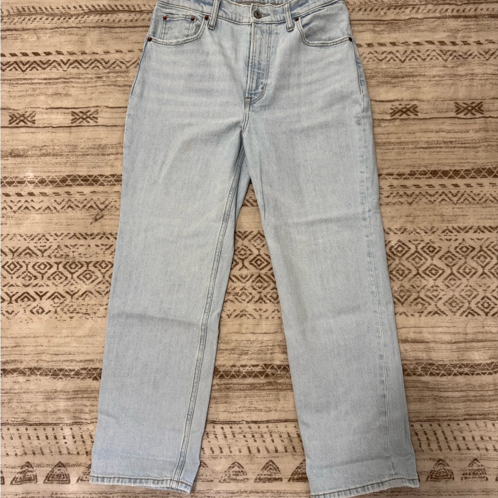 Abercrombie & Fitch Ultra High Rise Denim